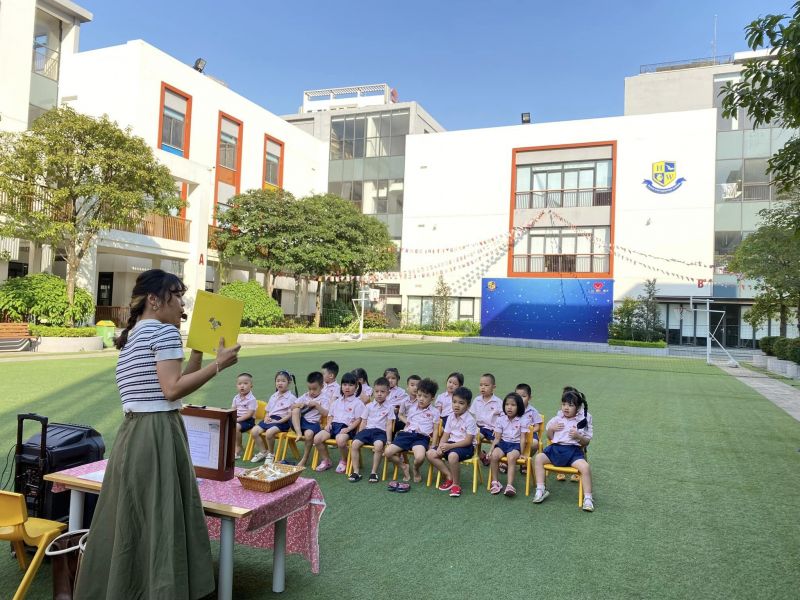 buổi đọc sách của Mogu tại trường Happy Smile School buổi đọc sách của Mogu tại trường Happy Smile School